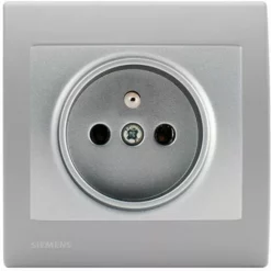 Prise 2P+T Silver Delta Iris + Plaque Basic Silver - SIEMENS - SIEMENS